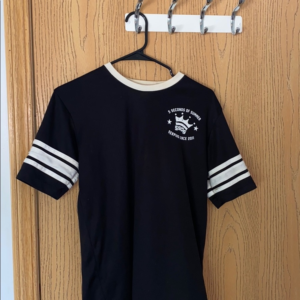 5 Seconds of Summer World Tour Shirt
